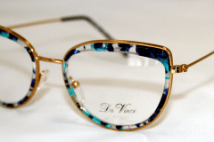 DV4112-Col02